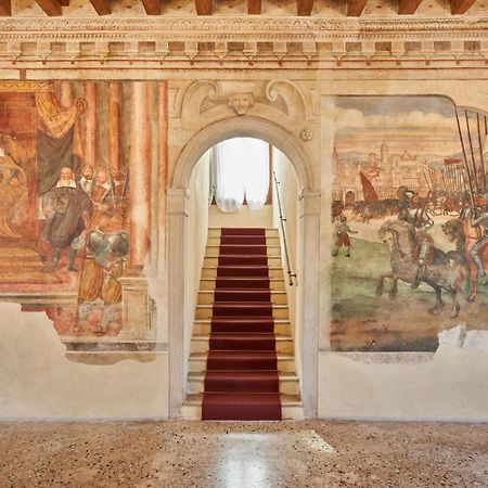Villa Martin Sambruson Eksteriør billede